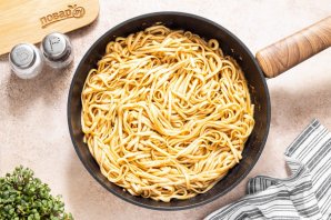 Лапша с соусом мисо Лапша с соусом мисо
